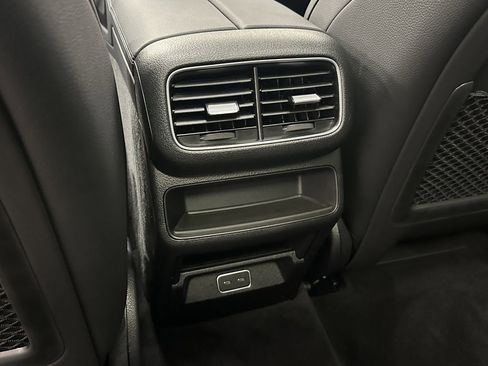 New 2026 Mercedes-Benz GLE 450e 4MATIC image 25