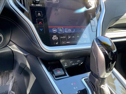 Used 2021 Subaru Outback Limited w/ Popular Package #2 image 31