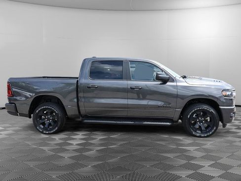 New 2026 RAM 1500 Express AWD/4WD image 8