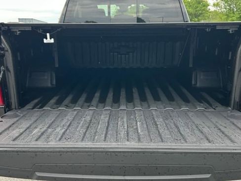 Certified 2026 Chevrolet Silverado 1500 High Country w/ Midnight Edition AWD/4WD image 39