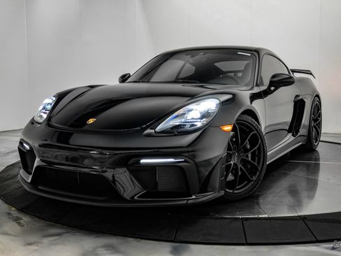 Used 2021 Porsche 718 Cayman GT4 RWD image 5