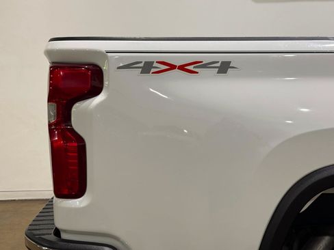 Used 2023 Chevrolet Silverado 2500 W/T w/ WT Convenience Package AWD/4WD image 43