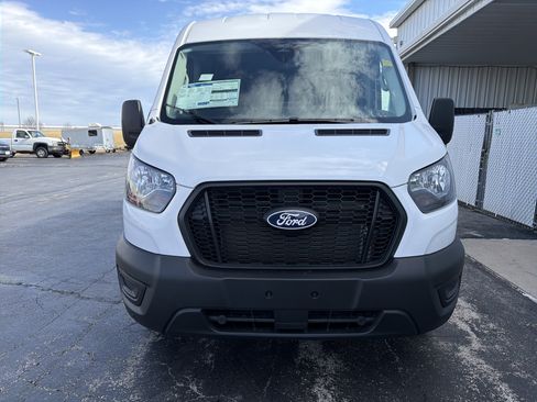New 2026 Ford Transit 250 148 Medium Roof image 2