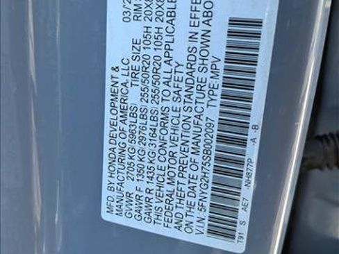 Used 2025 Honda Pilot Touring image 28
