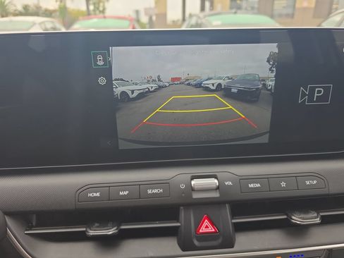 Used 2025 Kia K4 FWD image 18