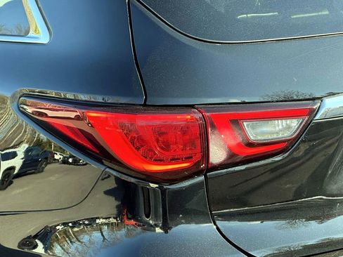 Used 2018 INFINITI QX60 Luxe image 9