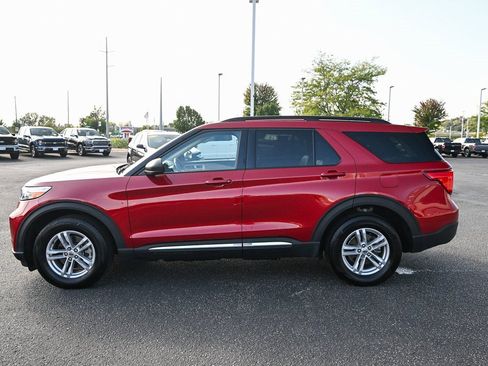 Certified 2023 Ford Explorer XLT w/ Equipment Group 202A image 8