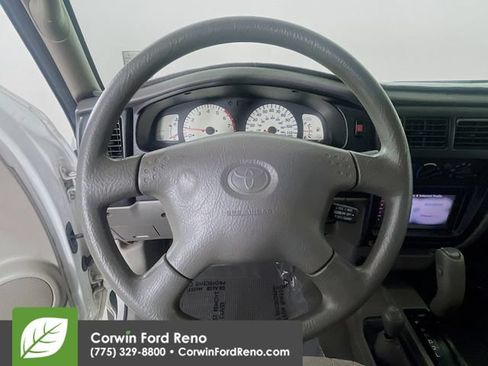 Used 2004 Toyota Tacoma 4x4 Double Cab image 11