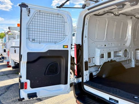 Used 2019 Ford Transit 250 148 Low Roof RWD image 8
