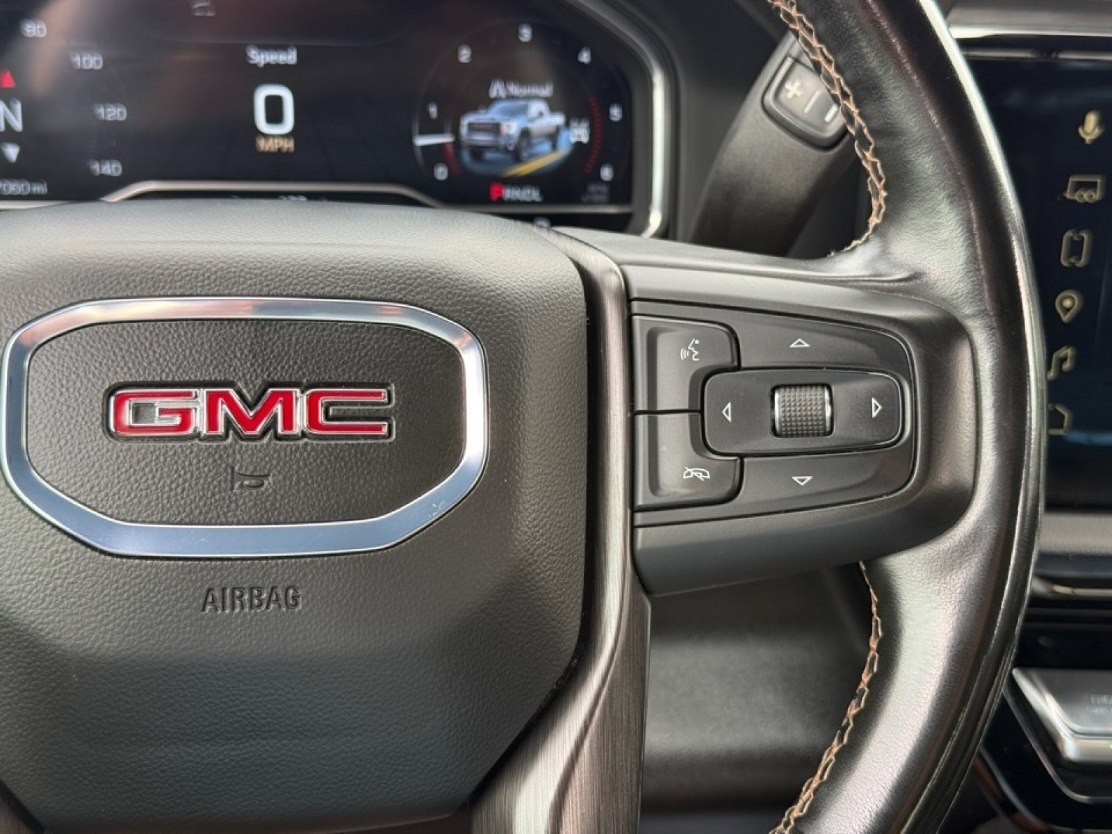 Used 2024 GMC Sierra 2500 AT4 w/ AT4 Premium Plus Package AWD/4WD image 23