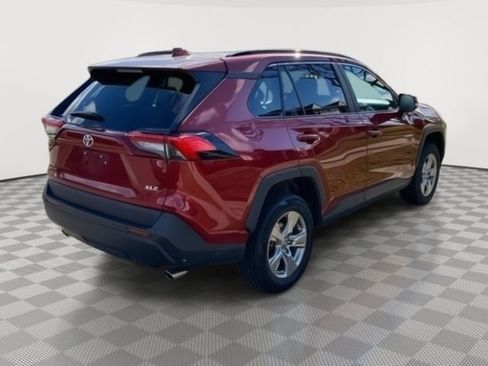 Used 2023 Toyota RAV4 XLE image 5