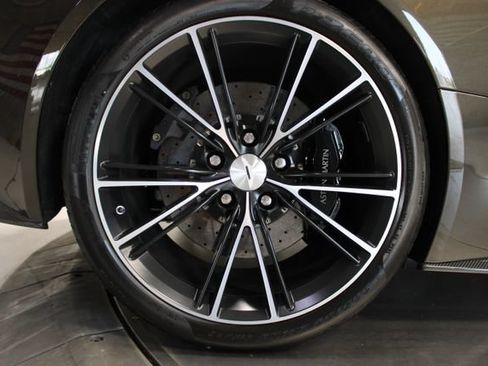Used 2014 Aston Martin Vanquish Coupe RWD image 28