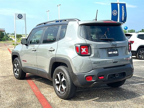 Used 2022 Jeep Renegade Trailhawk w/ Trailer Tow Group AWD/4WD image 6