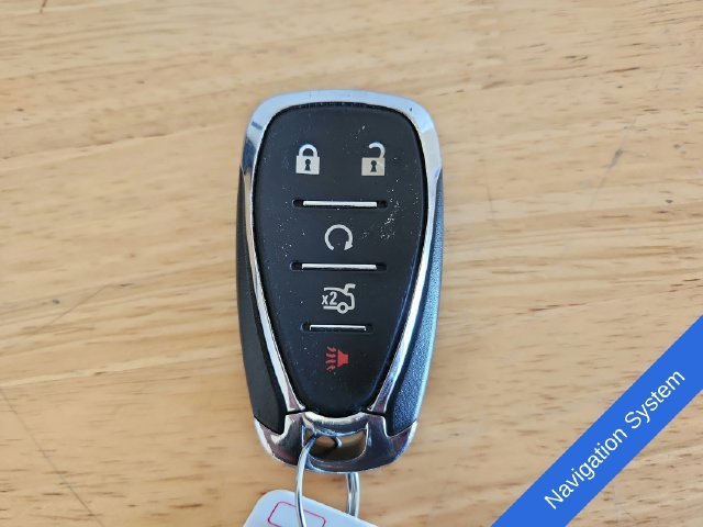 Used 2025 Chevrolet Malibu LT FWD image 9