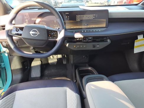 New 2026 Nissan Leaf Platinum+ image 9