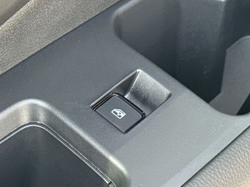 New 2026 Nissan Pathfinder Platinum AWD/4WD image 31