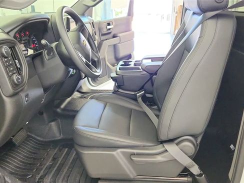 New 2026 Chevrolet Silverado 1500 W/T w/ WT Value Package AWD/4WD image 23