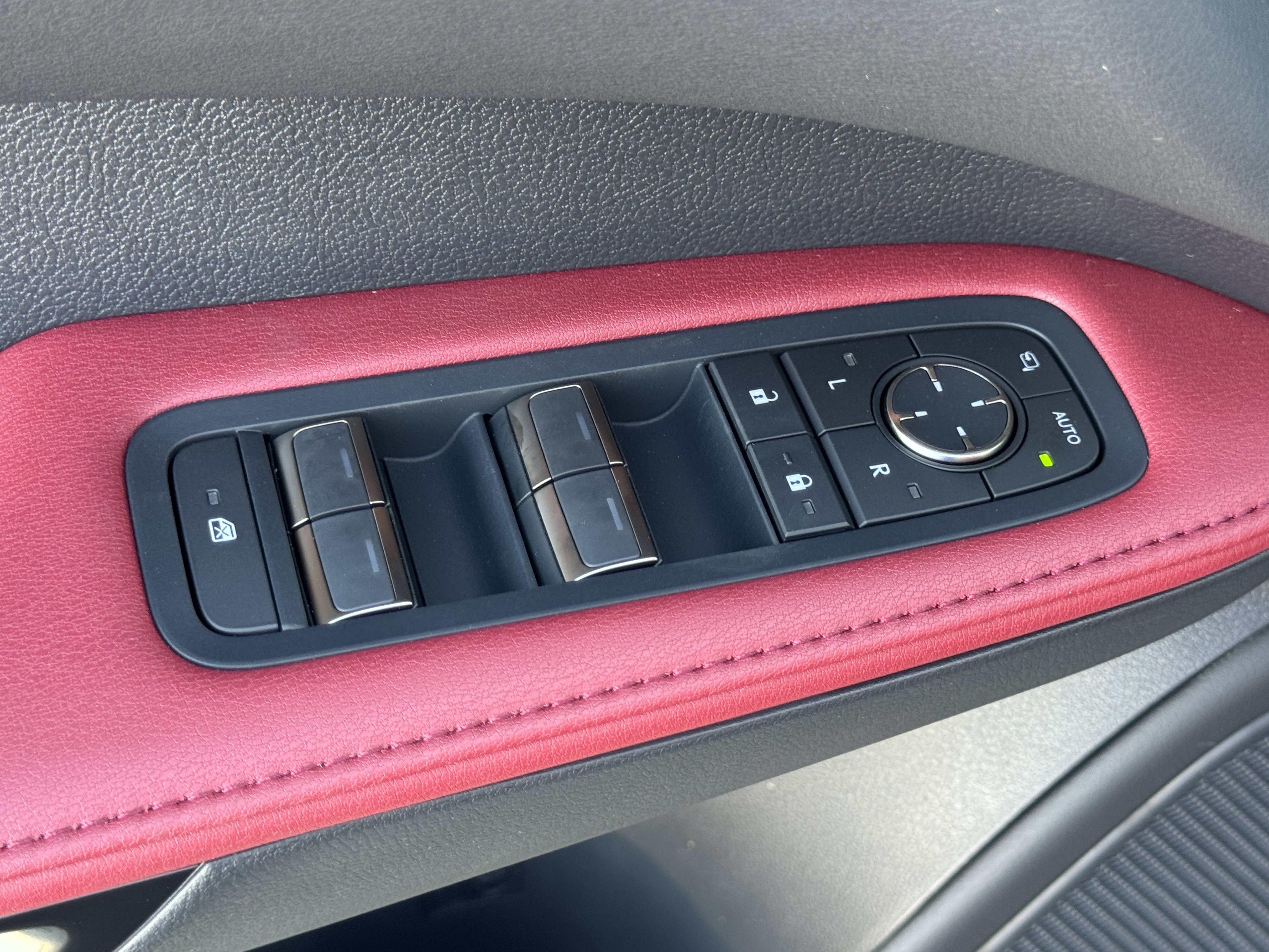 New 2026 Lexus RX 500h F Sport AWD/4WD image 20