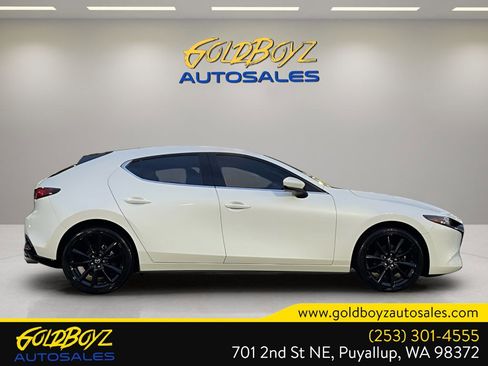 Used 2023 MAZDA MAZDA3 s image 3