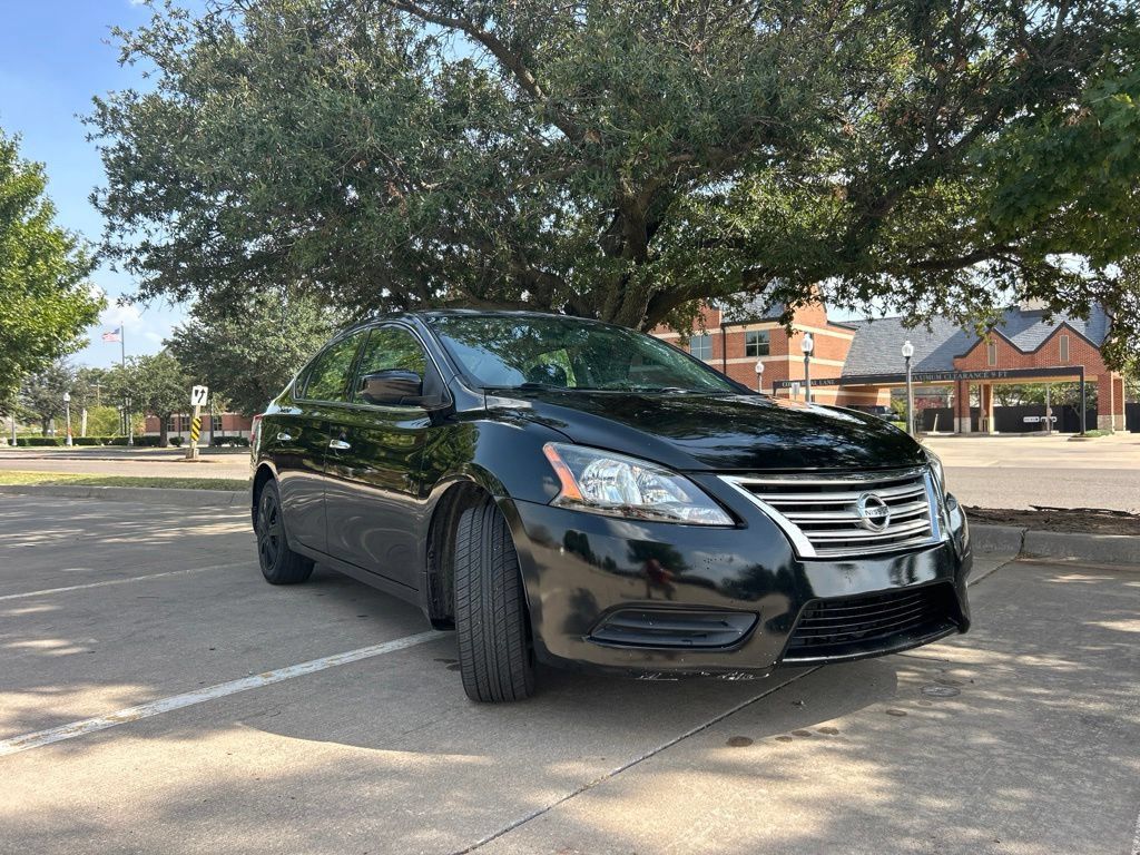 Used 2015 Nissan Sentra S FWD image 4