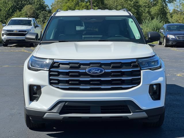 Used 2025 Ford Explorer Active w/ Active Comfort Package AWD/4WD image 46