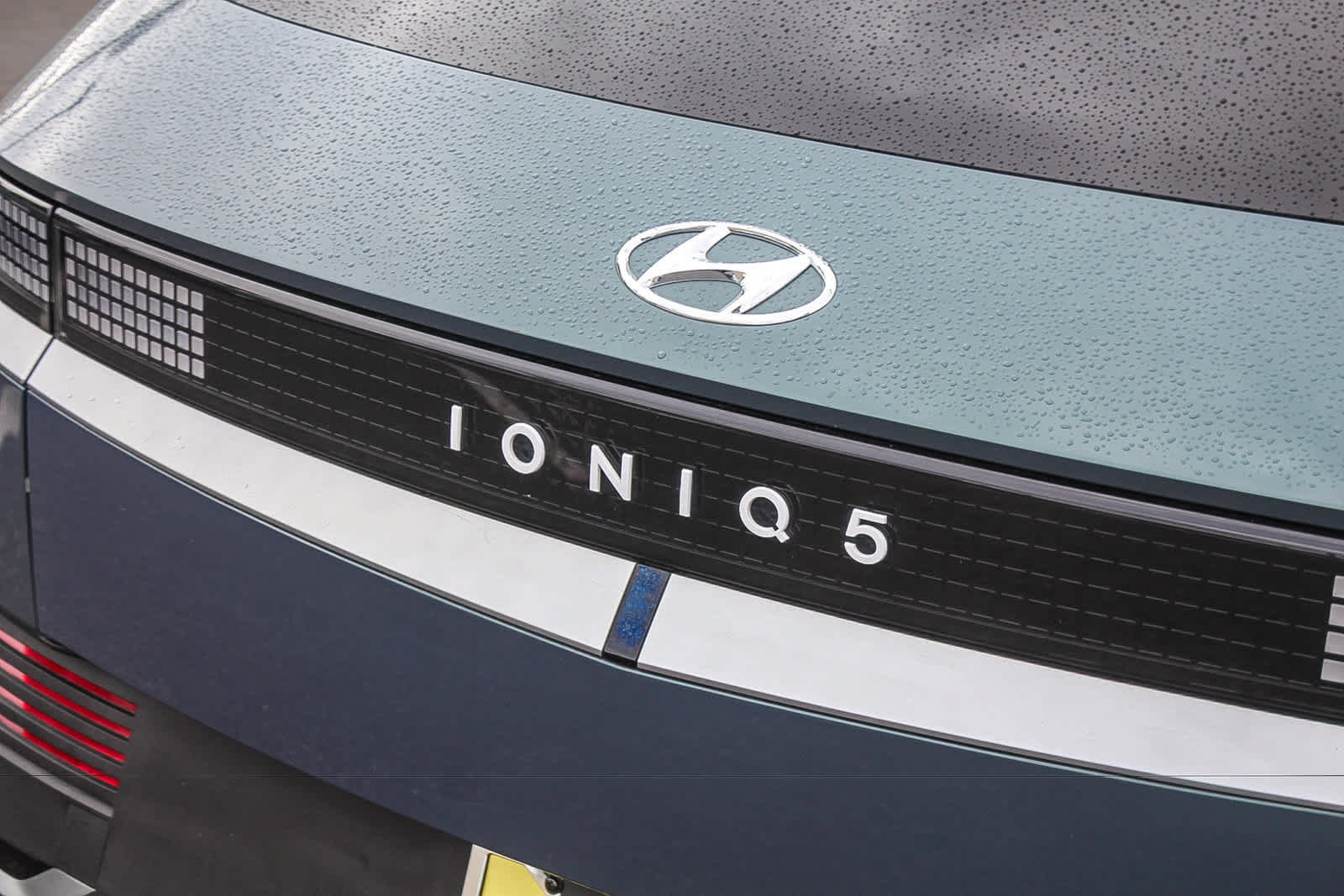 Certified 2023 Hyundai Ioniq 5 SEL w/ Cargo Package AWD/4WD image 9
