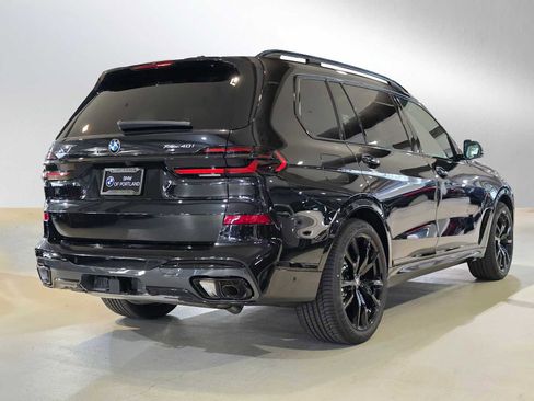 New 2026 BMW X7 xDrive40i w/ Executive Package AWD/4WD image 3