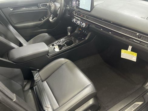 Used 2025 Honda Civic Sport Touring image 25