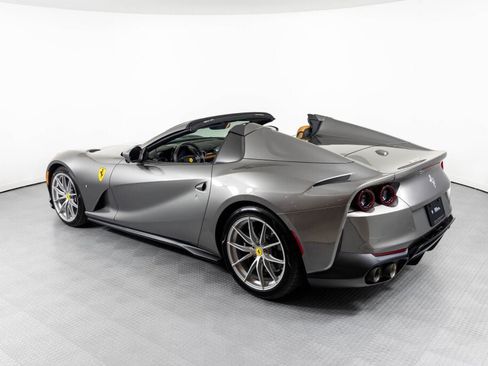 Used 2023 Ferrari 812 GTS RWD image 2