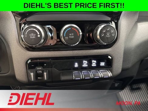 New 2026 RAM 1500 Classic Warlock AWD/4WD image 28