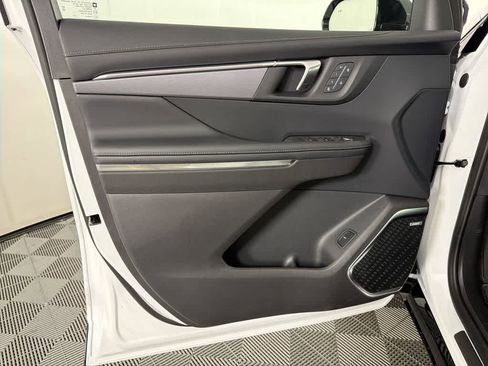 New 2026 Buick Enclave Sport Touring w/ Power Package image 15