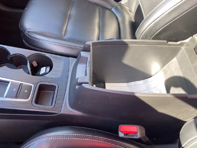 Used 2024 Ford Escape Platinum AWD/4WD image 15