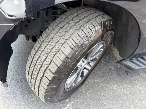 Used 2019 Ford Expedition Max XLT AWD/4WD image 50
