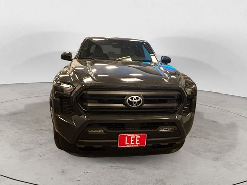 New 2026 Toyota Tacoma SR5 AWD/4WD image 8