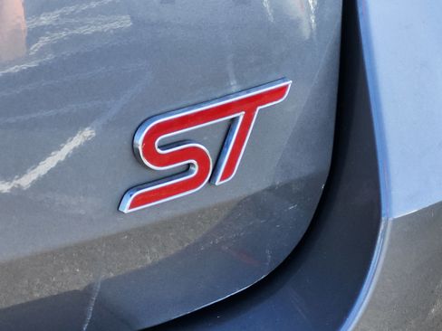 Used 2021 Ford Explorer ST w/ Equipment Group 401A image 25