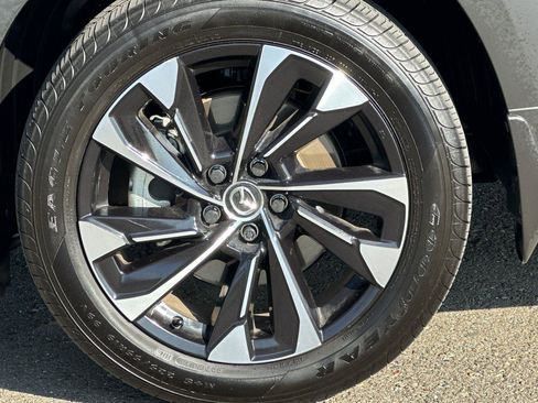 Certified 2025 MAZDA CX-50 2.5 Hybrid w/ Cargo Package image 26