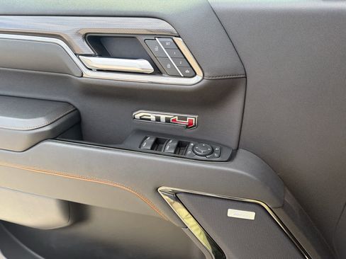 Used 2024 GMC Sierra 1500 AT4 w/ Technology Package image 16