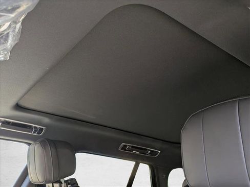 New 2026 Land Rover Range Rover SE AWD/4WD image 15