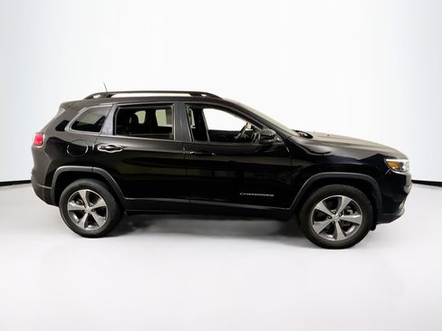 Used 2022 Jeep Cherokee Limited AWD/4WD image 4