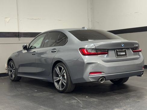 Used 2023 BMW 330i Sedan w/ Driving Assistance Package RWD image 10
