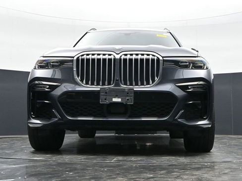 Used 2021 BMW X7 xDrive40i w/ M Sport Package AWD/4WD image 35