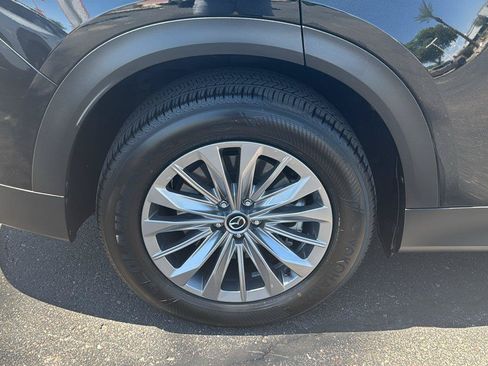 Used 2024 MAZDA CX-90 3.3 Turbo w/ Preferred Plus AWD/4WD image 11