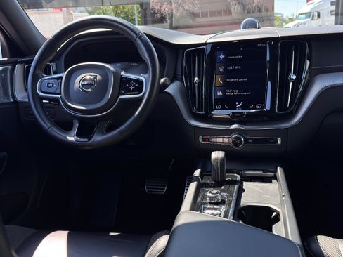 Used 2021 Volvo XC60 T8 Polestar image 25
