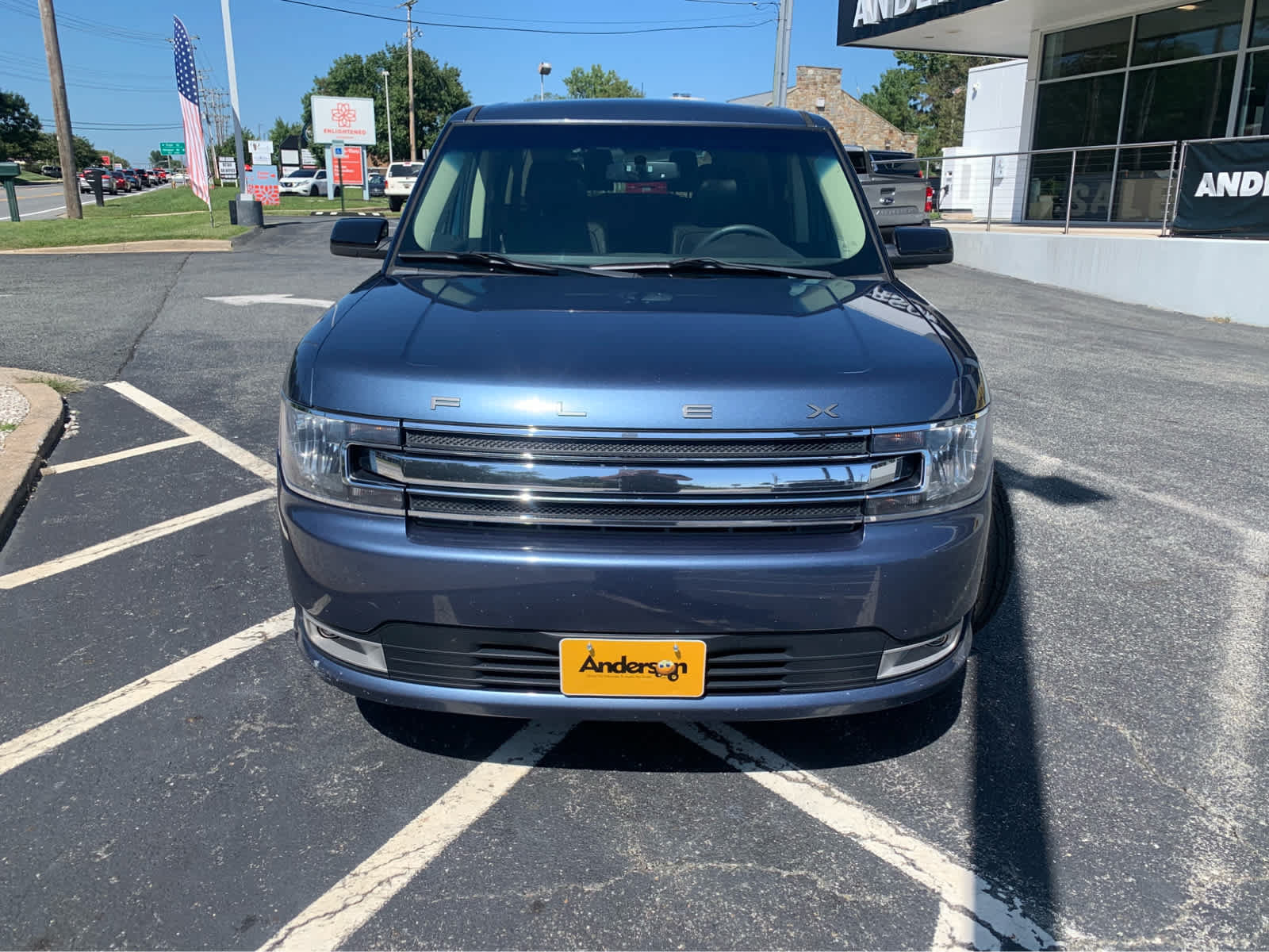 Used 2019 Ford Flex SEL w/ Equipment Group 202A AWD/4WD image 2
