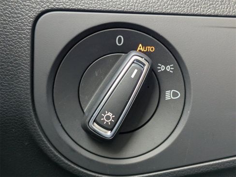 Used 2024 Volkswagen Tiguan Wolfsburg Edition image 24