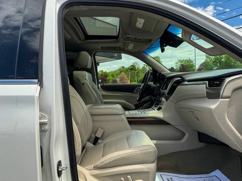 Used 2018 GMC Yukon Denali w/ Open Road Package AWD/4WD image 13