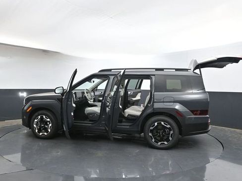 Used 2026 Hyundai Santa Fe SEL w/ Tow & Go Package image 40