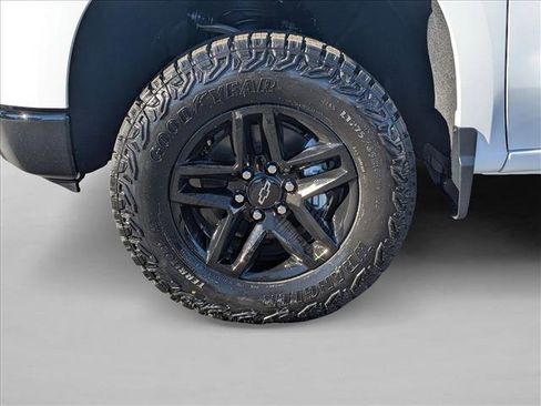 New 2026 Chevrolet Silverado 1500 Custom Trail Boss w/ Dark Appearance Package image 10
