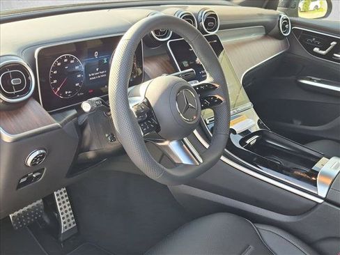 New 2026 Mercedes-Benz GLC 300 4MATIC image 3
