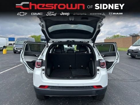 Used 2024 Jeep Compass Limited w/ Sun and Sound Group AWD/4WD image 22